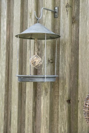 Birdfeeder_round_IbLaursen