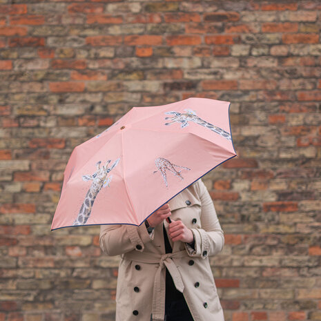 Wrendale_Designs_Umbrella_Giraffe_Flowers