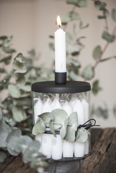 IBlaursen_Candle_Holder_Black