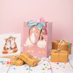 Wrendale Designs Cadeautasje Eend - Not a Daisy Goes By -medium Wrendale Designs Cadeautasje Eend - Not a Daisy Goes By -medium